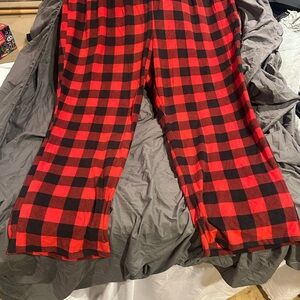 Wondershop Red and Black Plaid Sleepwear